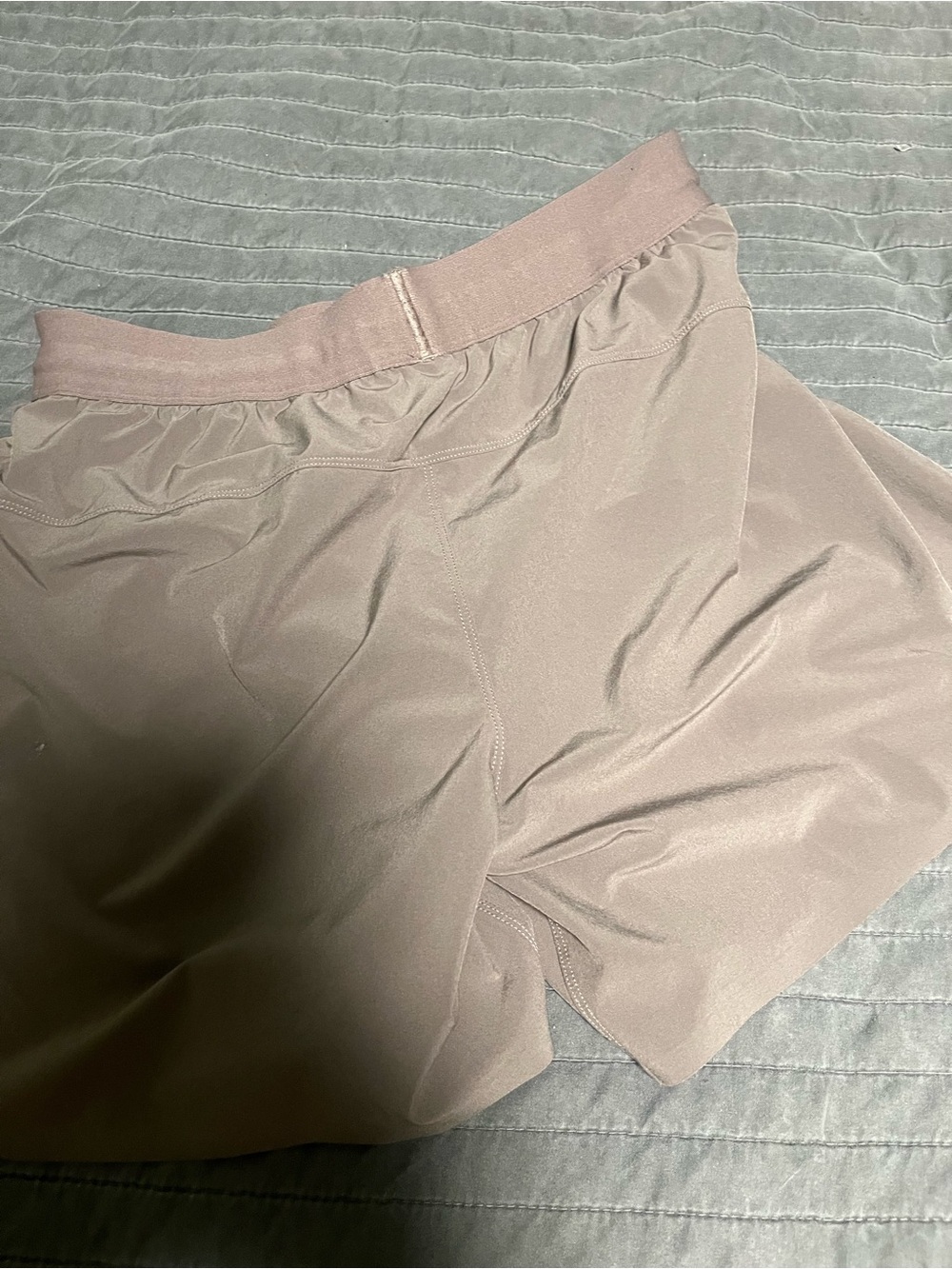 all in motion mauve taupe athletic shorts - Picture 2 of 4